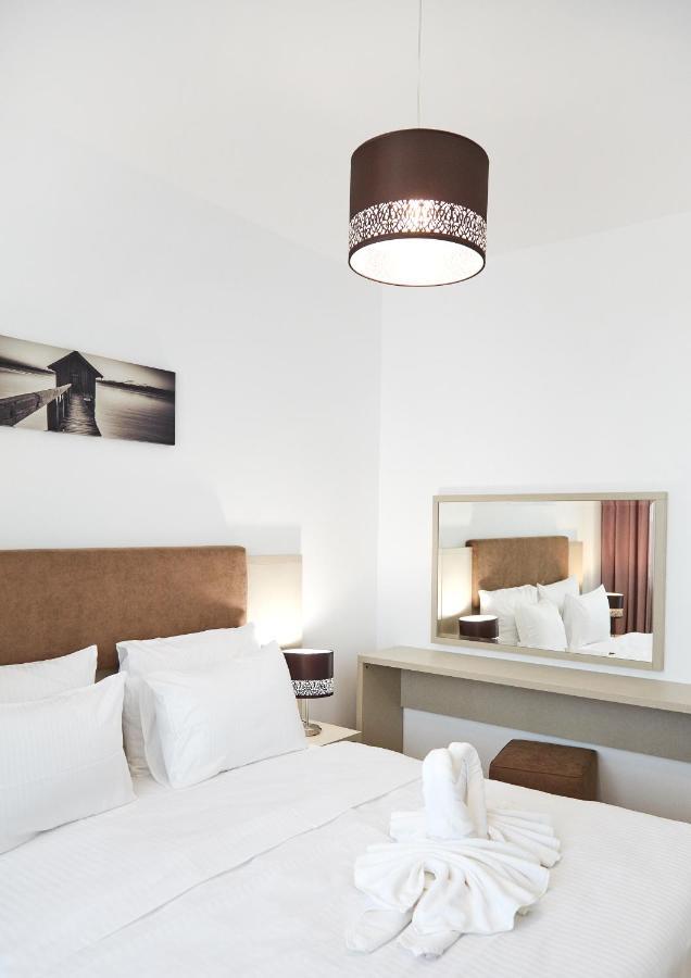 Excelsior Apartaments Mamaia Nord นาโวดาริ ภายนอก รูปภาพ