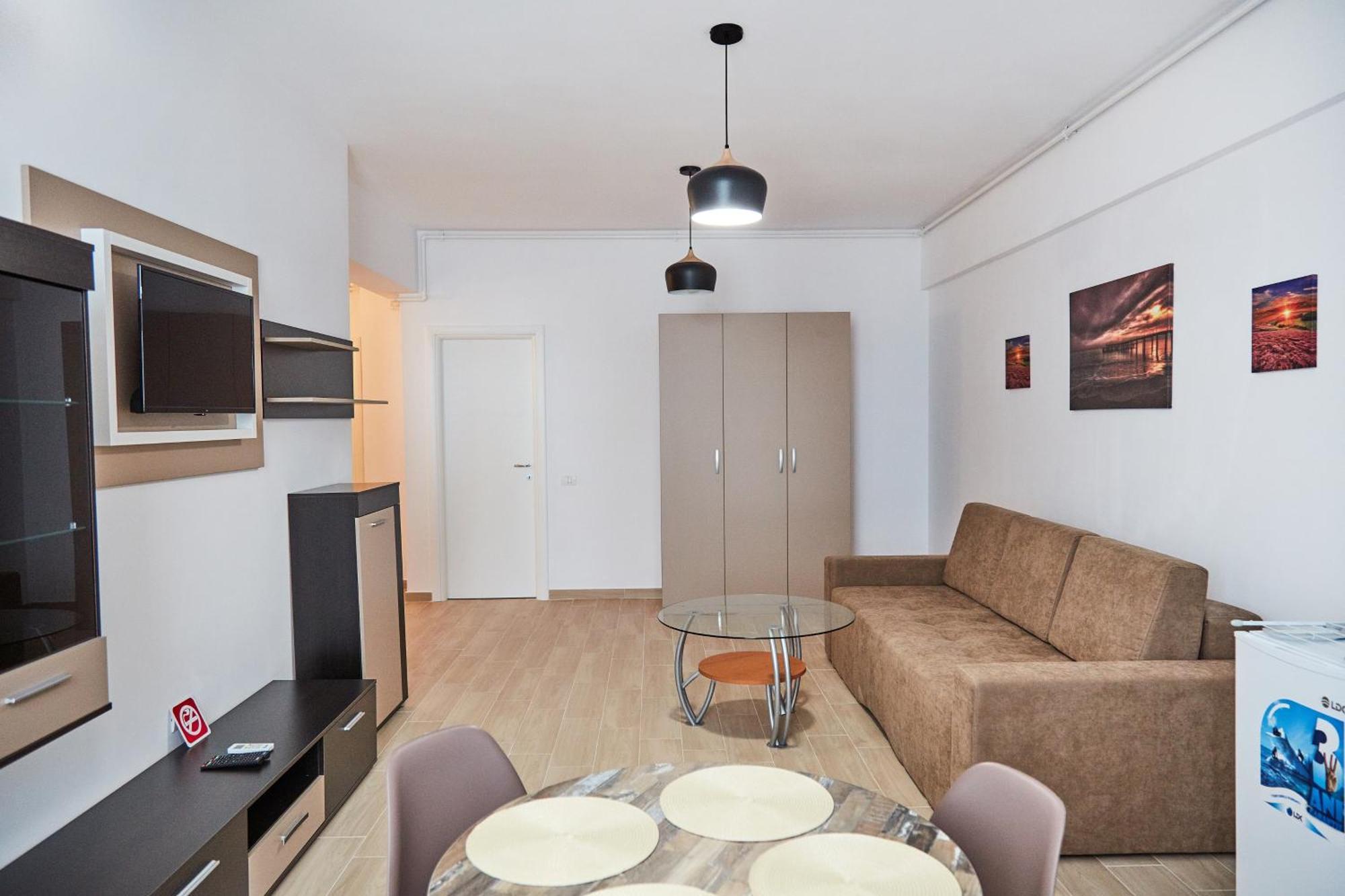 Excelsior Apartaments Mamaia Nord นาโวดาริ ภายนอก รูปภาพ